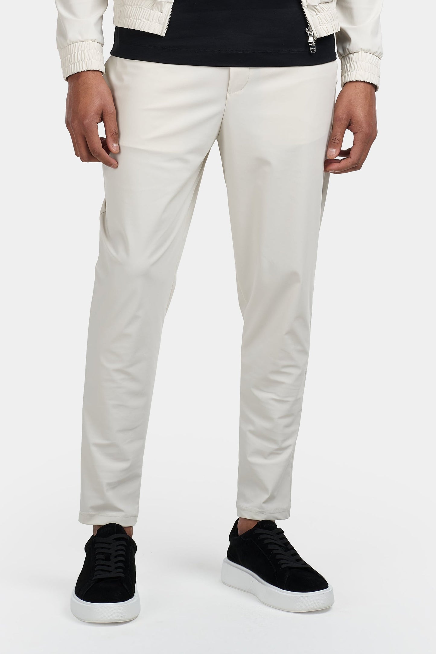 KOE | The Travel Pants