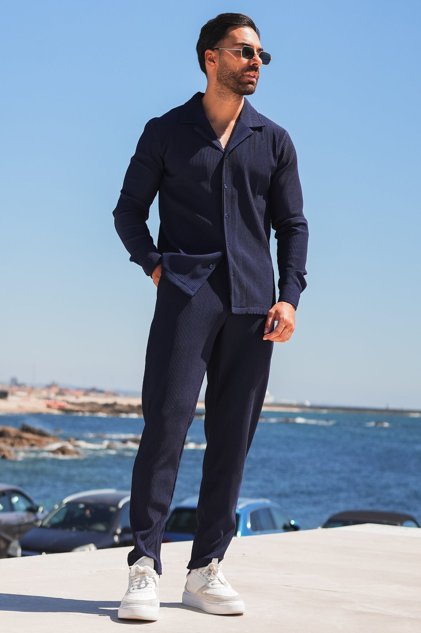 KOE | The Slim Pleated Trousers – Navy Blue