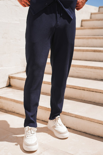 KOE | The Slim Pleated Trousers – Navy Blue